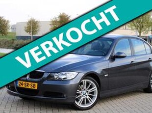 BMW 3-SERIE 318i High Executive l Climate l PDC l Navigatie