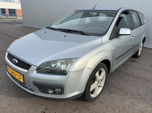 Ford FOCUS Wagon 1.6-16V First Edition