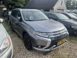 Mitsubishi OUTLANDER 2.0 PHEV instyle