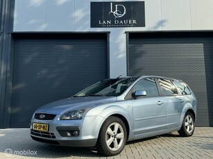 Ford Focus Wagon 1.8-16 V Flexifuel / Stoelverwarming VOL !