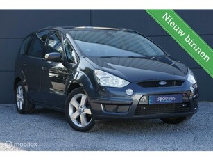 Ford S-Max 2.0 16v Titanium Navi Leder Bluetooth Zeer Netjes