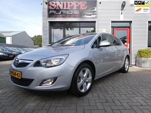 Opel Astra Sports 1.6 Turbo Cosmo 180