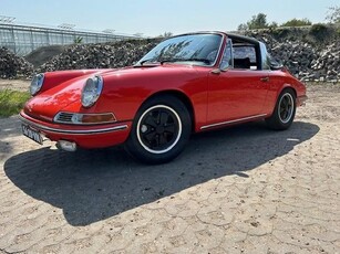 Porsche 911 T Targa Soft window swb