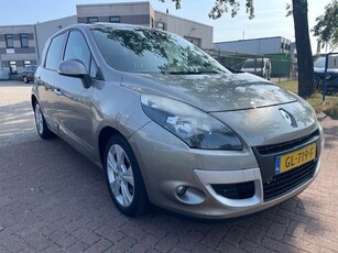 Renault Scénic 1.4 TCE Privilege Airco/ECC,Navigatie,Pano