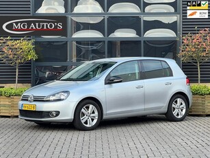 Volkswagen Golf 1.2 TSI Highline BlueMotion Volledig