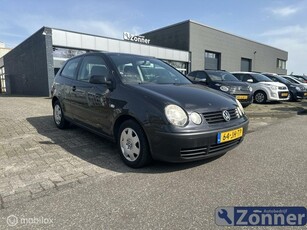 Volkswagen Polo 1.4-16V Comfortline