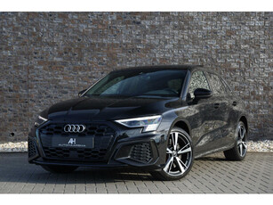 Audi A3 Sportback 45 TFSI e S-Edition Competition Pano S-Zetels ACC Camera Stoelverwarming 18-Inch