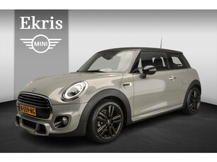 MINI 3-deurs Cooper JCW Trim | JCW Stoel | Navi | Parkeersensoren | Alu velgen 17