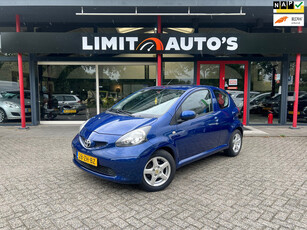 Toyota Aygo 1.0-12V + Airco/El.ramen/Lmv/3drs/Nap/Apk