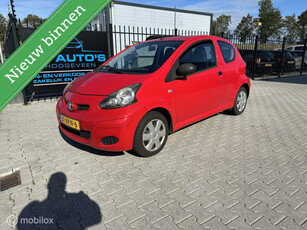 Toyota Aygo 1.0-12V Comfort 150.000 km 3 deurs