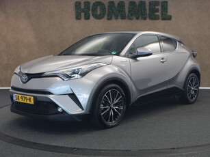 Toyota C-HR 1.8 Hybrid Dynamic - NAVIGATIE - DODEHOEK DETECTIE - 18 INCH LICHT METALEN VELGEN - PARKEERASSISTENT - PARKEERSENSOREN VOOR/ ACHTER - VOORSTOELEN VERWARMD - CLIMATE CONTROL