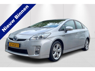 Toyota Prius 1.8 Comfort Automaat | Navigatie | Licht Metalen Velgen