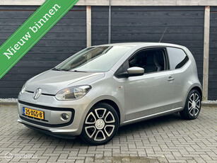 Volkswagen Up! 1.0 high up! BlueMotion 16