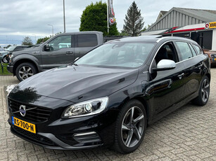 Volvo V60 2.4 D6 Twin Engine R-Design 2015 Zwart Schuifdak Xenon