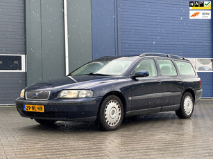 Volvo V70 2.4