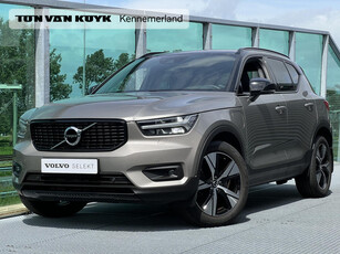 Volvo XC40 1.5 T4 Plug-in hybrid Plus Dark Volvo XC40 1.5 T4 Recharge Plus Dark Automaat, Verwarmde stoelen Voor + achter, Elektrisch verstelbare stoelen, Parkeer Camera, Full Active Led verlichting, Harman-Kardon premium sound, Apple Car Play / Android