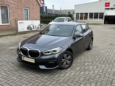 BMW 1-serie 118i Business Edition Plus head up display