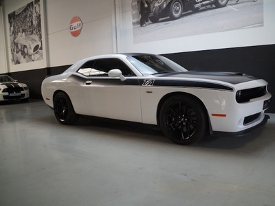 Dodge Challenger Benzine