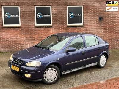 Opel Astra Benzine