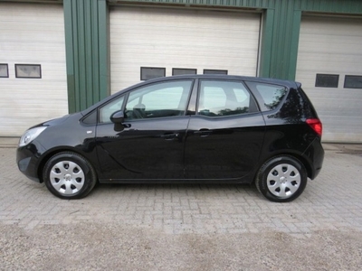 Opel Meriva Benzine