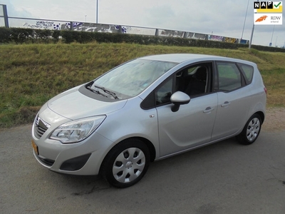 Opel Meriva Benzine