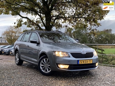 Skoda Octavia Benzine