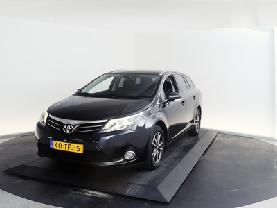 Toyota Avensis Benzine