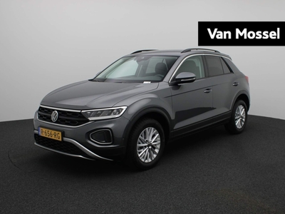 VOLKSWAGEN T-ROC 1.0 TSI Life Fabrieksgarantie tm 11-2026 | Climate Control | Parkeersensoren | Lichtmetalen velgen | Achteruitrijcamera