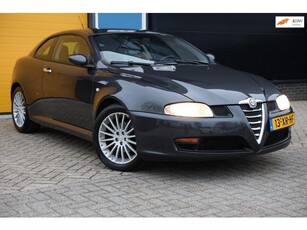 Alfa Romeo GT 2.0 JTS Distinctive / Leder / Ecc / Elek