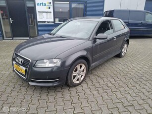 Audi A3 1.6 Attraction