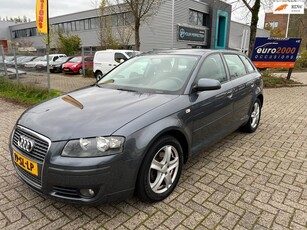 Audi A3 Sportback 2.0 TDI Attraction - TREKHAAK - 5 DEURS !