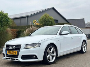 Audi A4 Avant 2.0 TDI S-Line 2011 Navi/Clima/Lmv