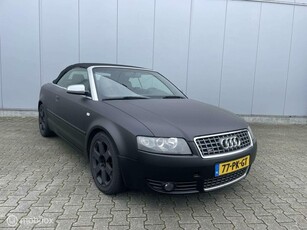 Audi A4 Cabriolet 2.4 V6 met nieuw dak