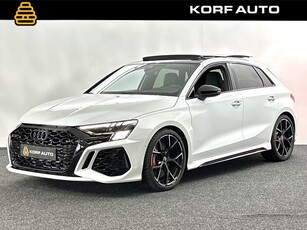 Audi RS3 Sportback 2.5 TFSI quattro / Pano / HUD / B&O