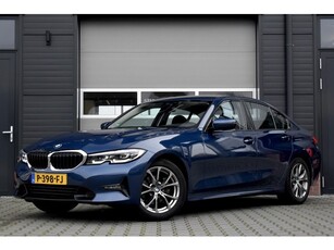 BMW 3 Serie 318i Executive Sport Line Orig. NL CarPlay