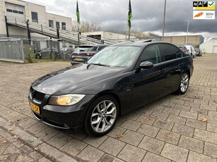 BMW 3-serie 320i AUTOMAAT VOLL LEER NAVI