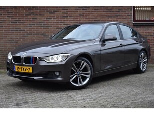 BMW 3-serie 320i High Executive '12 Xenon Leder Clima Navi