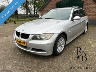 BMW 3-serie Touring 318d Executive PDC/AIRCO/CRUISE CONTROL