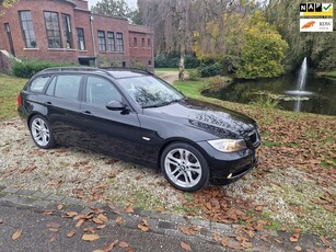 BMW 3-serie Touring 318i AIRCO/cruise