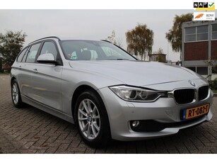 BMW 3-serie Touring 320d High Executive