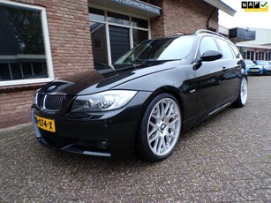 BMW 3-serie Touring 325i Dynamic Executive Automaat / Leder