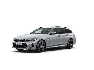 BMW 3-serie Touring 330e M-Sport Panorama Trekhaak