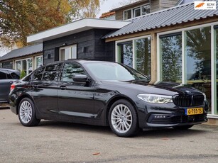 BMW 5-serie 520i High Executive (Schuifdak / Leder /