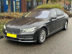 BMW 740LWB MINIMAL DAMAGE / I-Performance / Full Options