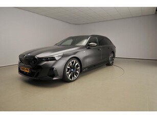 BMW i5 Touring M60xDrive M-Sportpakket LED HUD