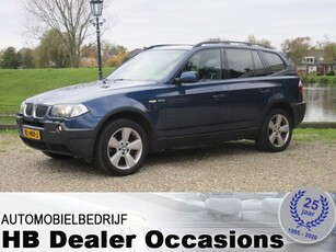 BMW X3 3.0d Executive - Airco - Navigatie - Glasdak - Leer