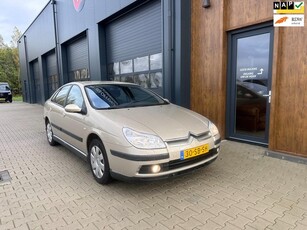 Citroen C5 1.8-16V Ligne Prestige lage kilometers