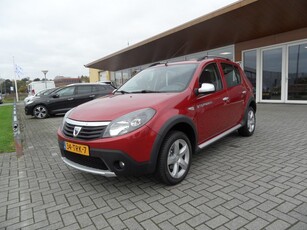 Dacia Sandero 1.6 Stepway (bj 2012)