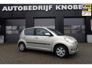 Daihatsu Sirion 2 1.0-12V Premium, NL AUTO, NAP, AIRCO