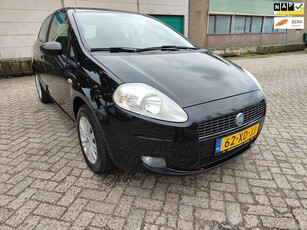 Fiat Grande Punto 1.4 Dynamic ( Apk geldig 25-10-2025 )